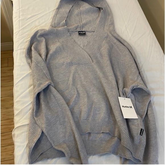 NWT~Hurley Hooded Lightweight Sweater - Picture 2 of 8